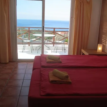 Apartment Casa Estefano Policarpo Fuer Wanderer