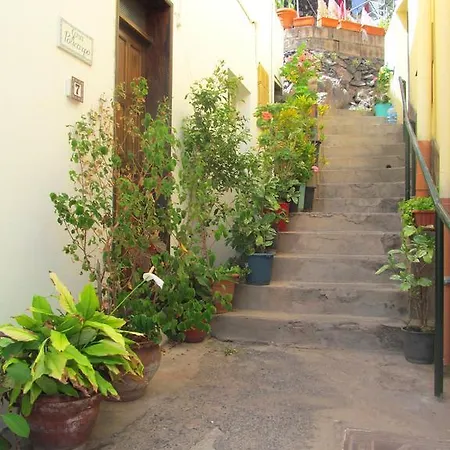 Apartment Casa Estefano Policarpo Fuer Wanderer